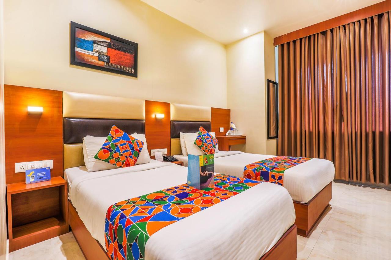 แฟ็บโฮเต็ล ลิวา อินเตอร์เนชั่นแนล Hotel มุมไบ ภายนอก รูปภาพ
